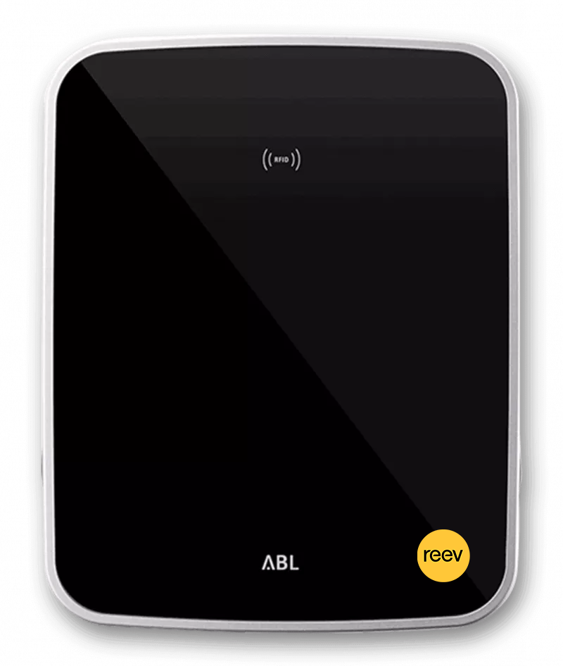 ABL Wallbox eMH3 mit integrierter reev Software.